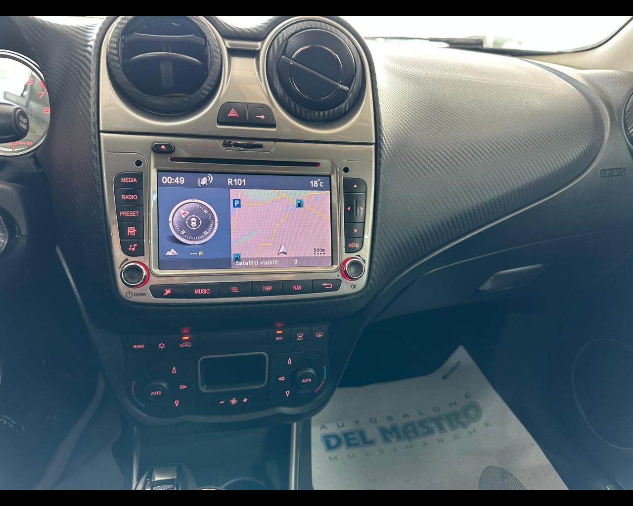 ALFA ROMEO MiTo - MiTo 1.4 T 155 CV Distinctive Sport Pack