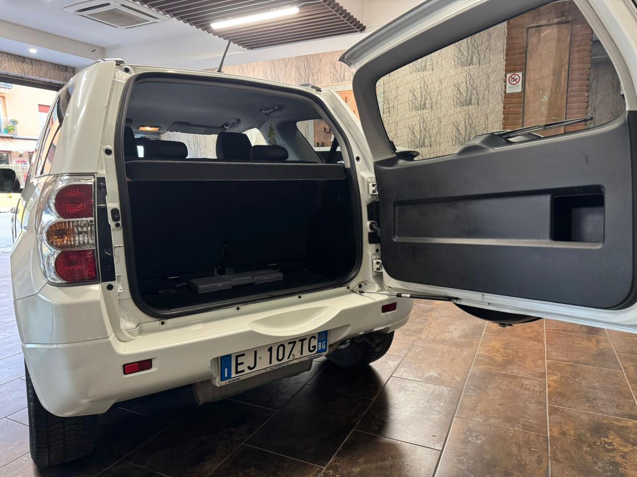 Suzuki Grand Vitara 1.9 DDiS 3 porte Offroad