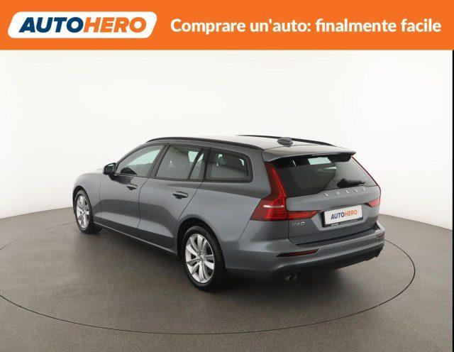 VOLVO V60 B4 (d) Geartronic Momentum Business