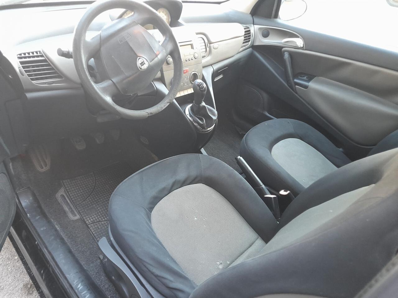 Lancia Ypsilon 1.3 Multijet 16V