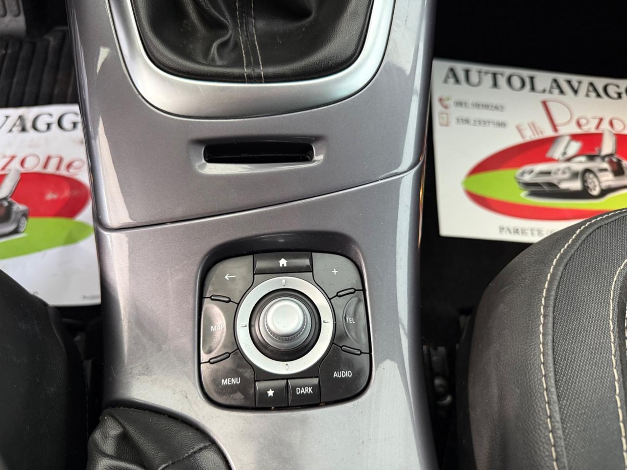 Renault Scénic XMod Cross 1.5 dCi 110CV Bose