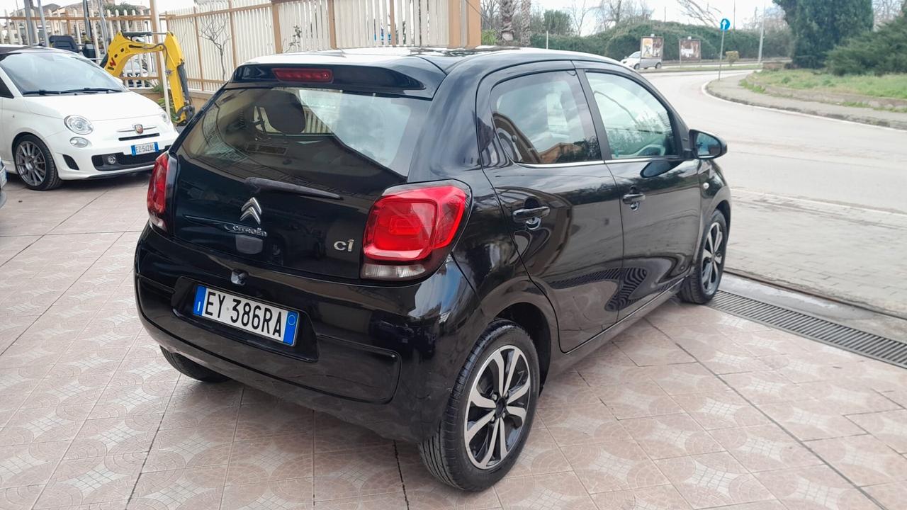 Citroen C1 VTi 68 3 porte Shine