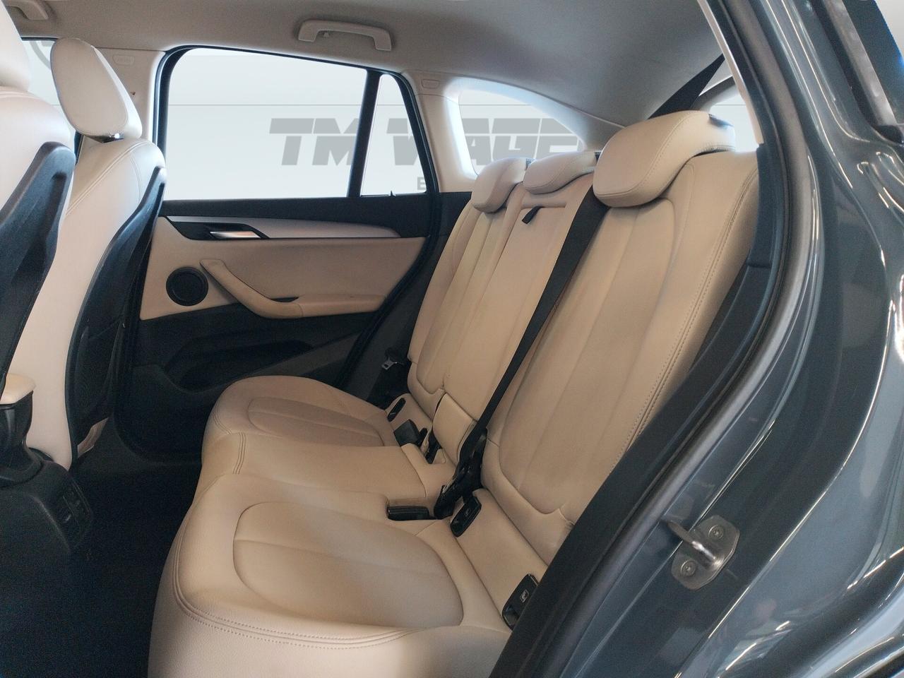 Bmw X1 sDrive18i Advantage