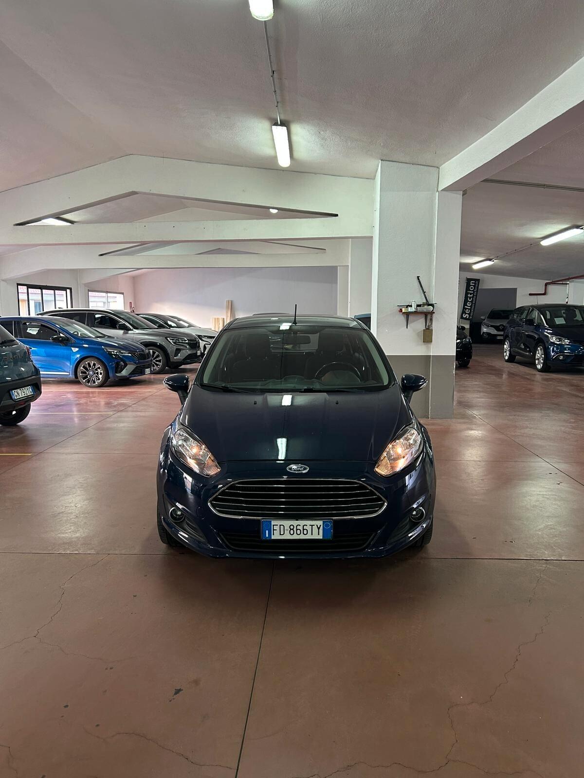 Ford Fiesta 1.5 TDCi 75CV 5 porte Business