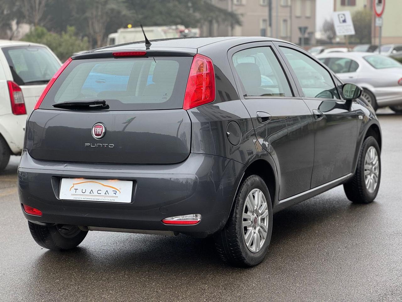 Fiat Punto Lounge 1.4 Natural Power #9240