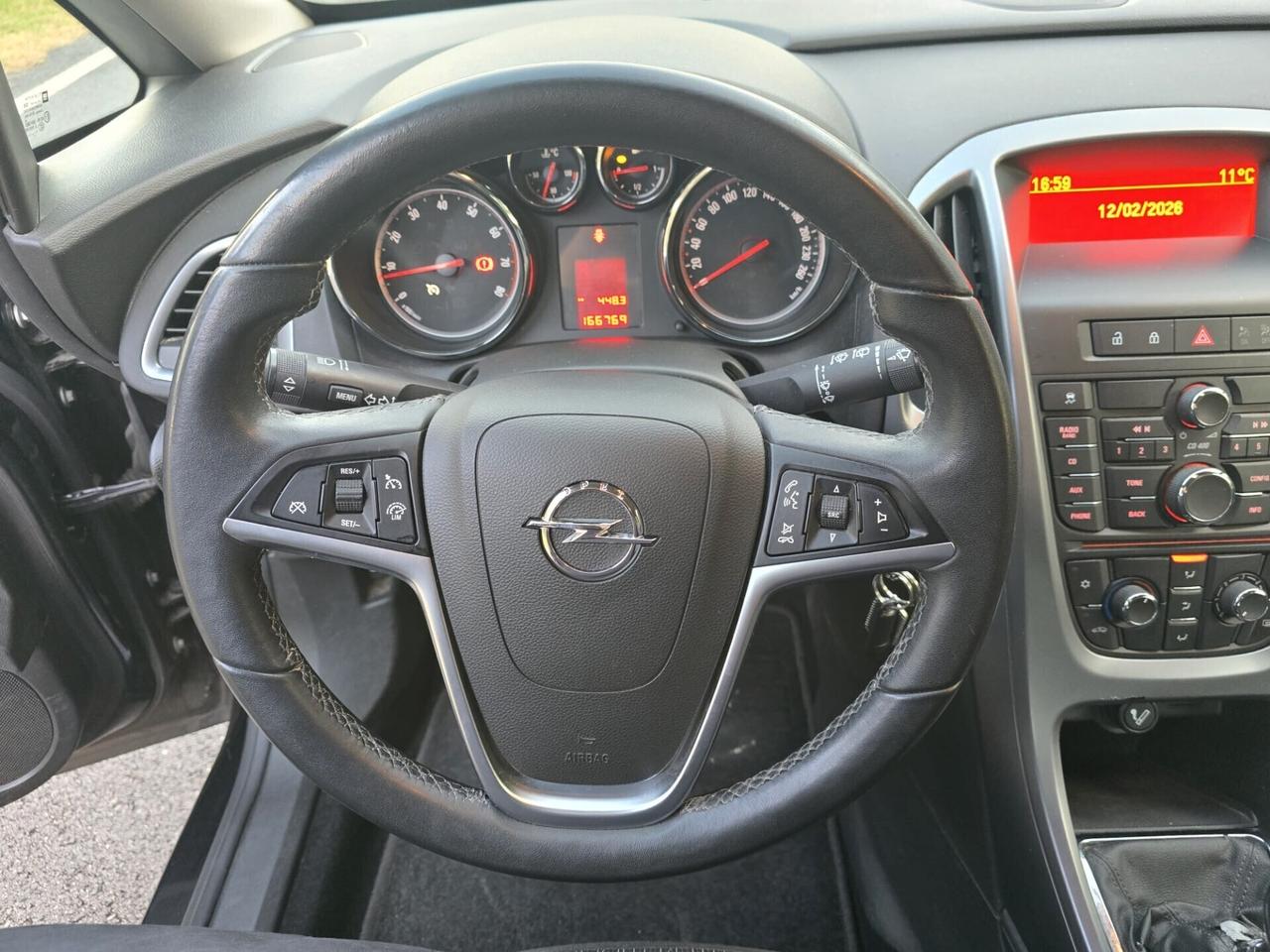 Opel Astra 1.4 BENZINA OK PER NEOPATENTATI ANNO 2013