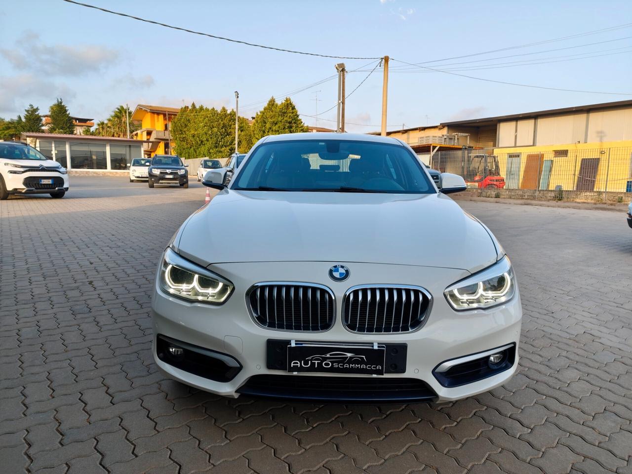 Bmw 118 118d 5p. Urban