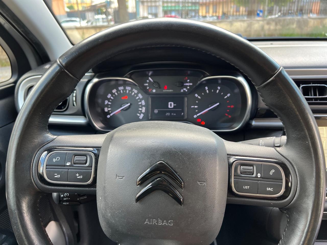 Citroen C3 PureTech 82 GPL Shine