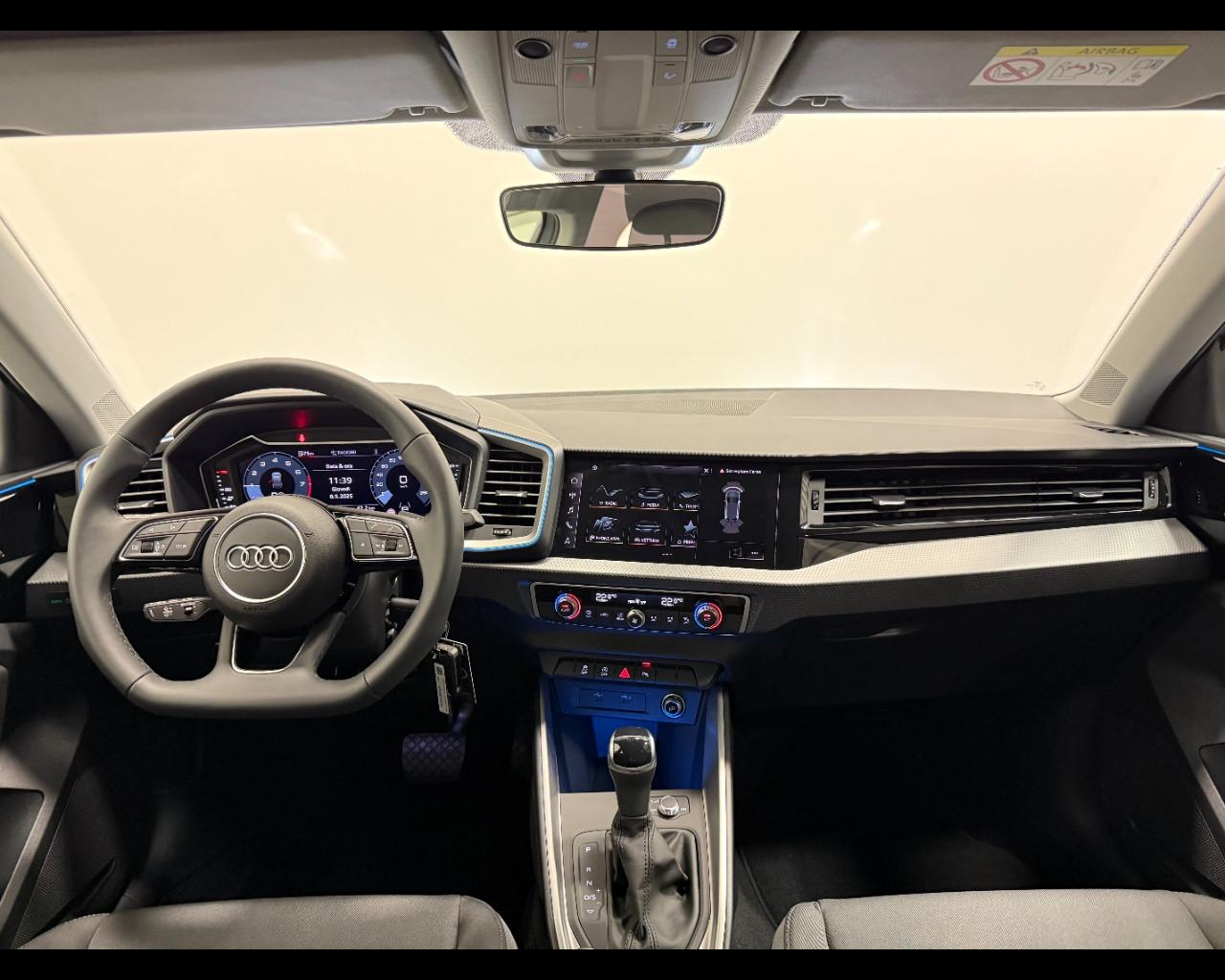 AUDI A1 SPORTBACK 30 TFSI S-TRONIC S LINE