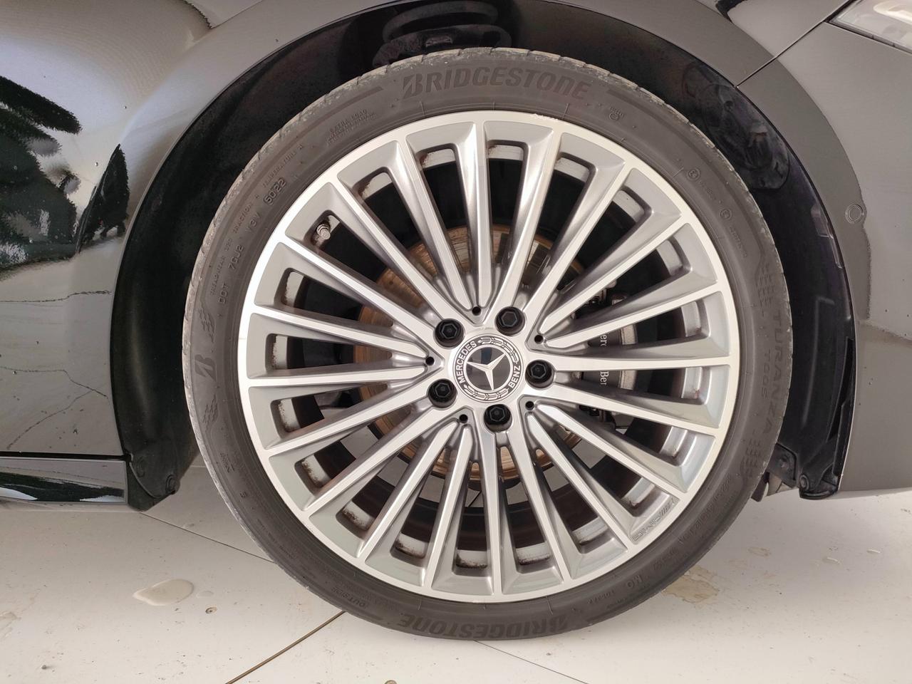 Mercedes-Benz Classe A - V177 2023 - A 180 d AMG Line Advanced Plus auto