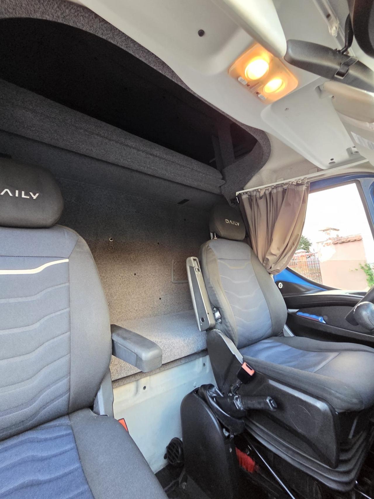 Iveco Carroattrezzi 35s 18 3000diesel 2020