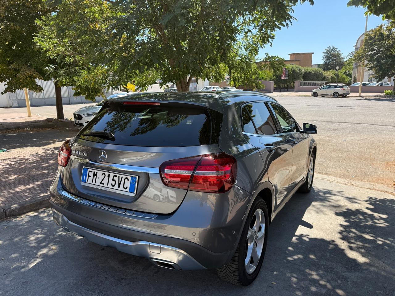 Mercedes GLA 180d SPORT Automatic