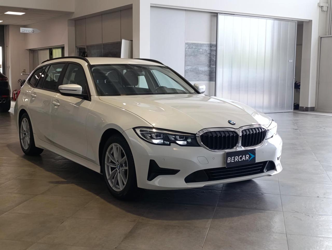 BMW 316 d Touring mhev 48V Business Advantage auto
