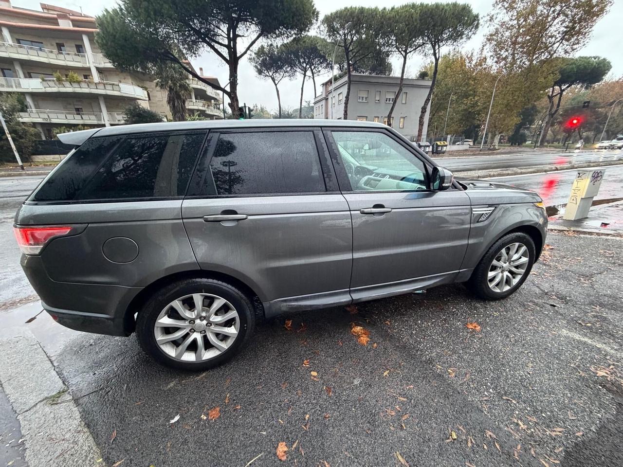 Land Rover Range Sport 3.0 TDV6 HSE R Dynamic Tetto