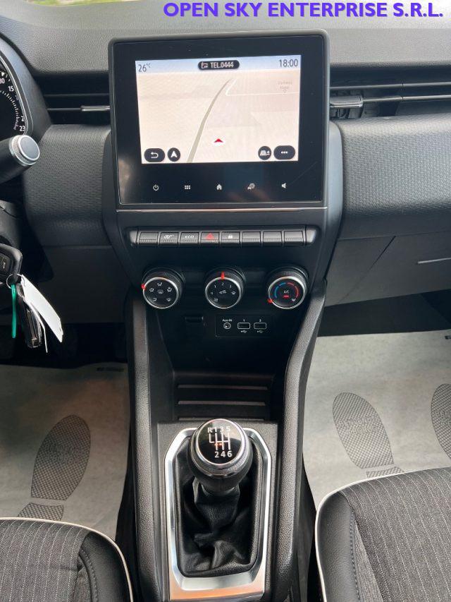 RENAULT Clio TCe Int. NAVI PELLE GIUSTA PER NEOPATENTATI