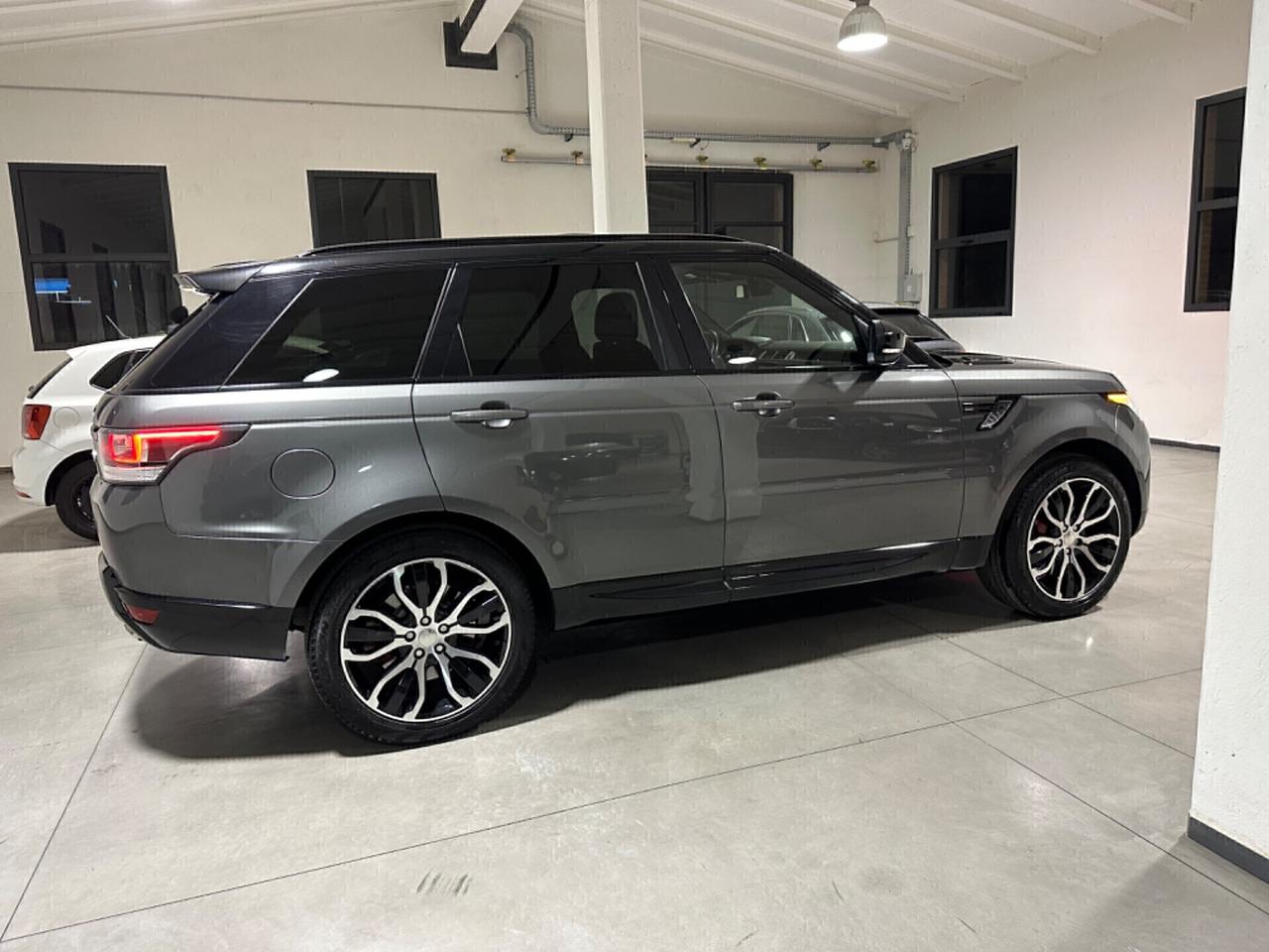 Land Rover Range Rover Sport Range Rover Sport 3.0 SDV6 HSE Dynamic