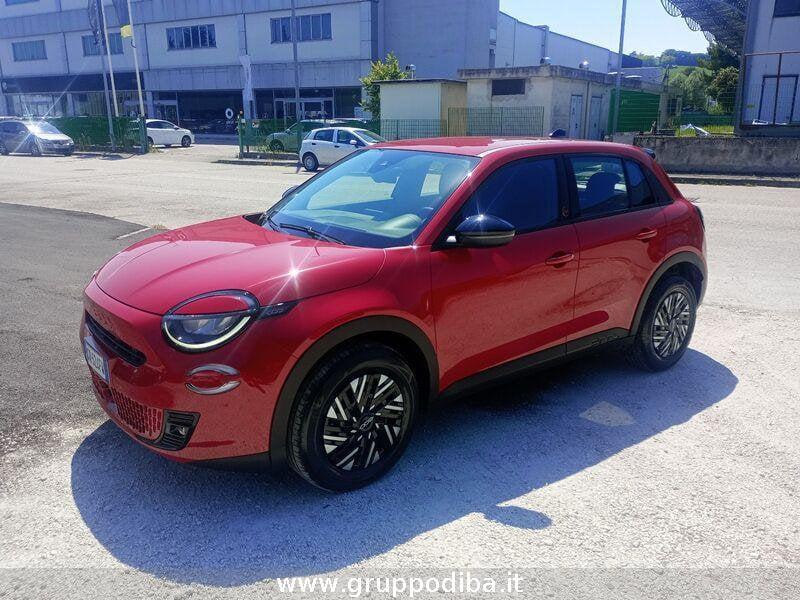 FIAT 600e R2E 600 - Red