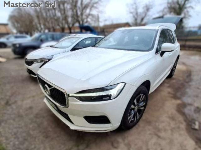 VOLVO XC60 XC60 II 2018 2.0 b4 Momentum Pro awd auto -GE944CR