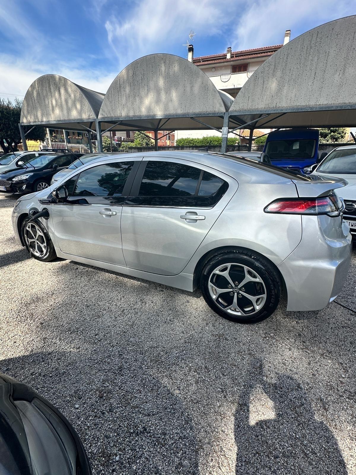 Opel Ampera 1.4 Benzina Range Ibrida plug in Autonomia totale 550 km FULL OPTIONAL