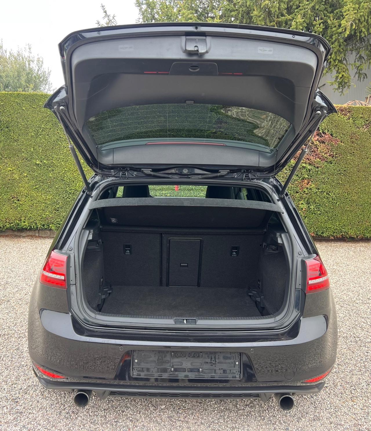 Volkswagen Golf GTI Performance 2.0 TSI DSG 5p. BlueMotion Technology