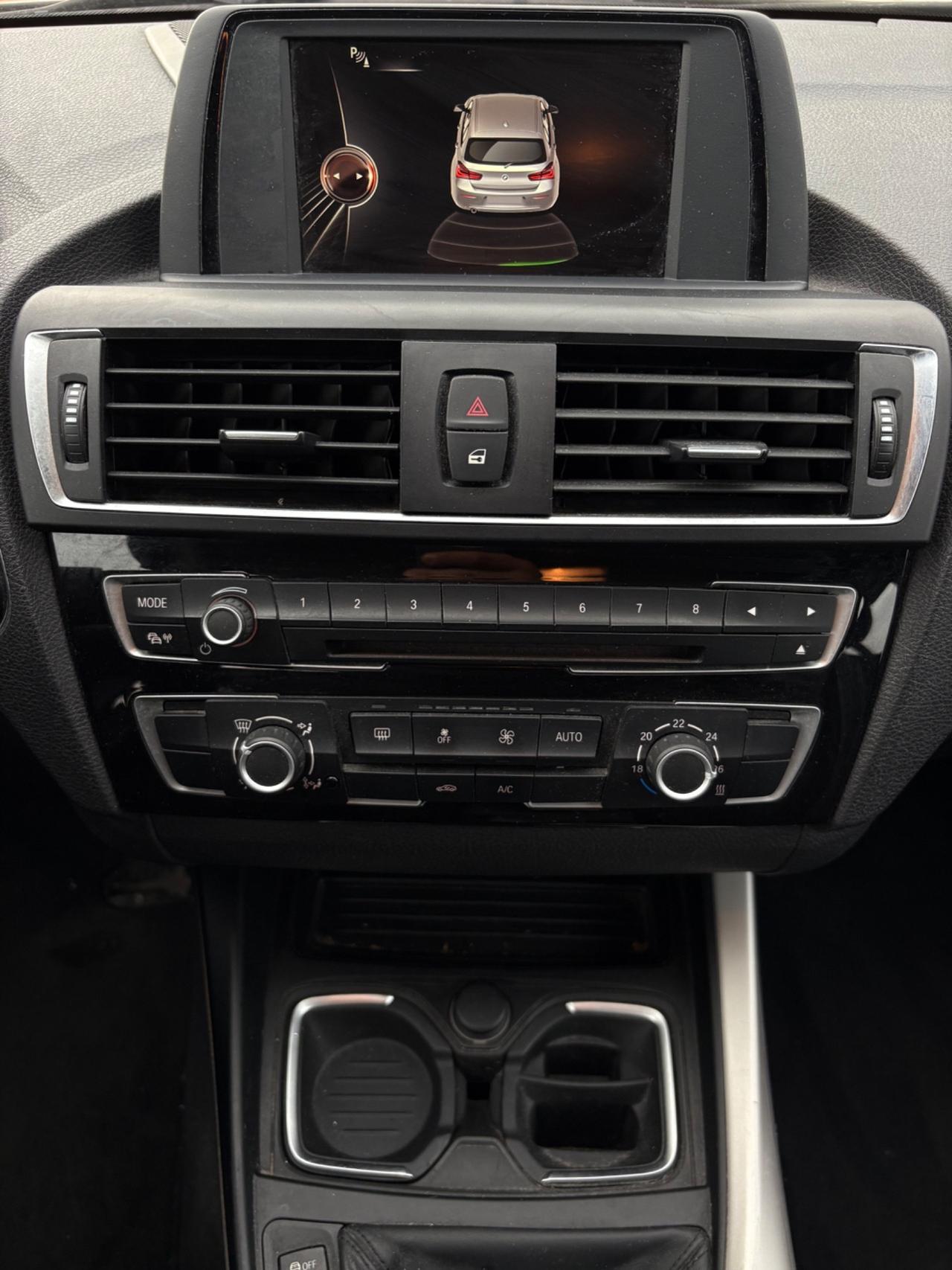 Bmw 116 116d 5p. Efficient Dynamics Sport