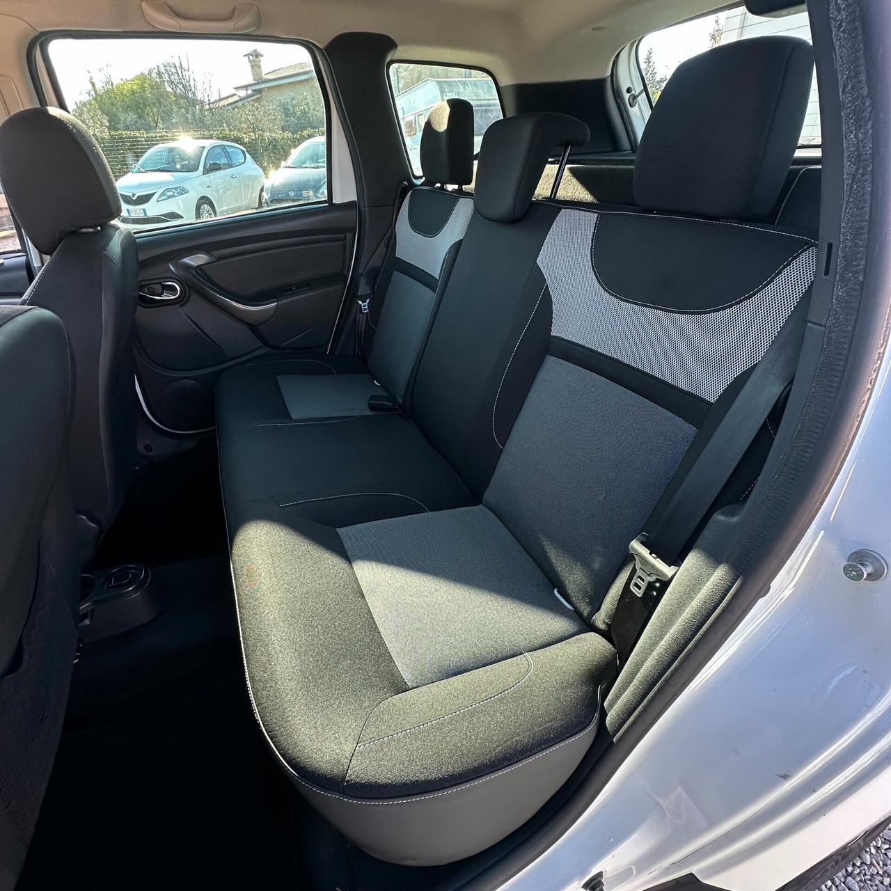 Dacia Duster 1.5 dCi 110CV S&S 4x4 Serie Limitata Black Shadow