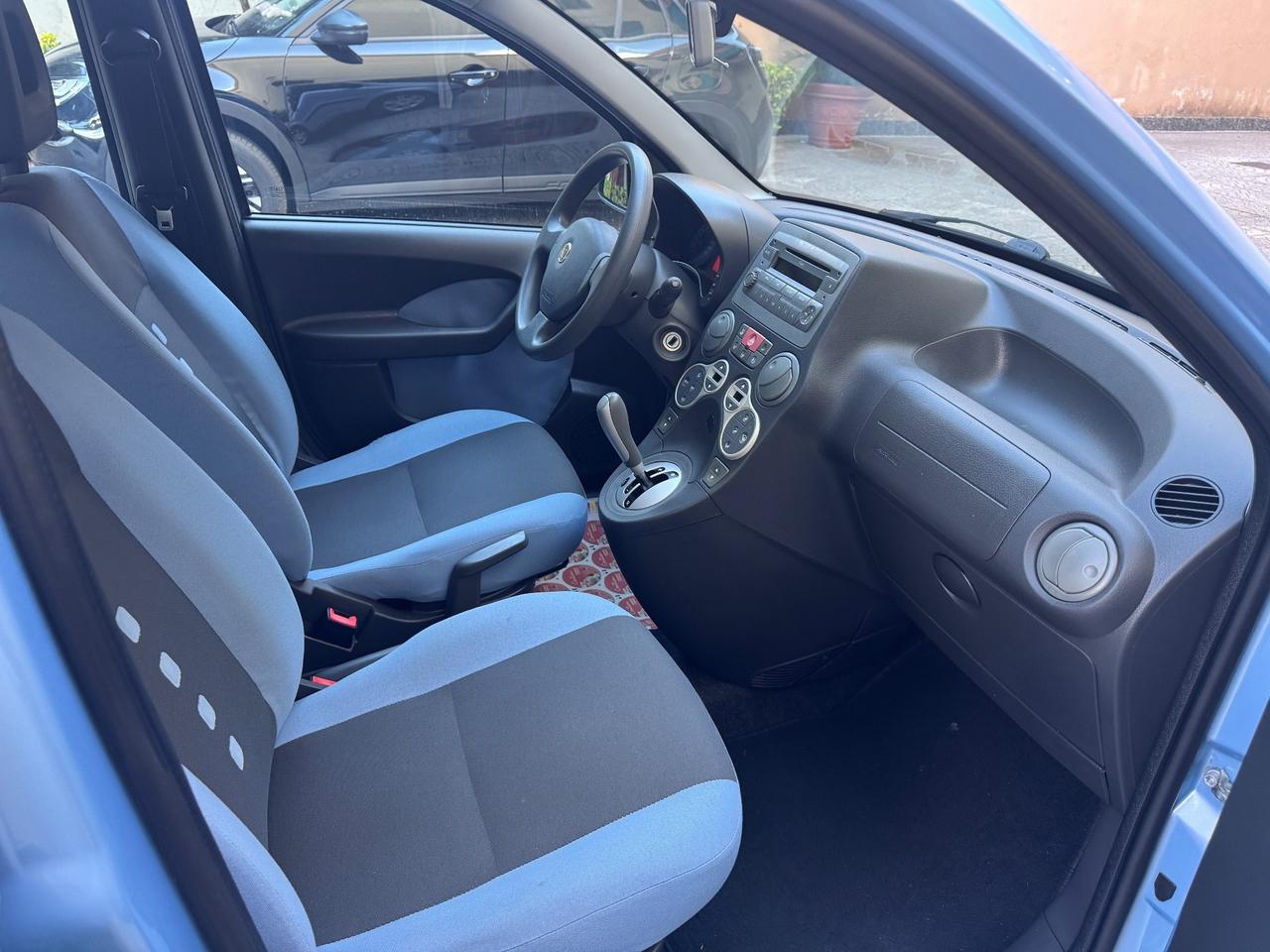 Fiat Panda 1.2 Emotion AUTOMATICA