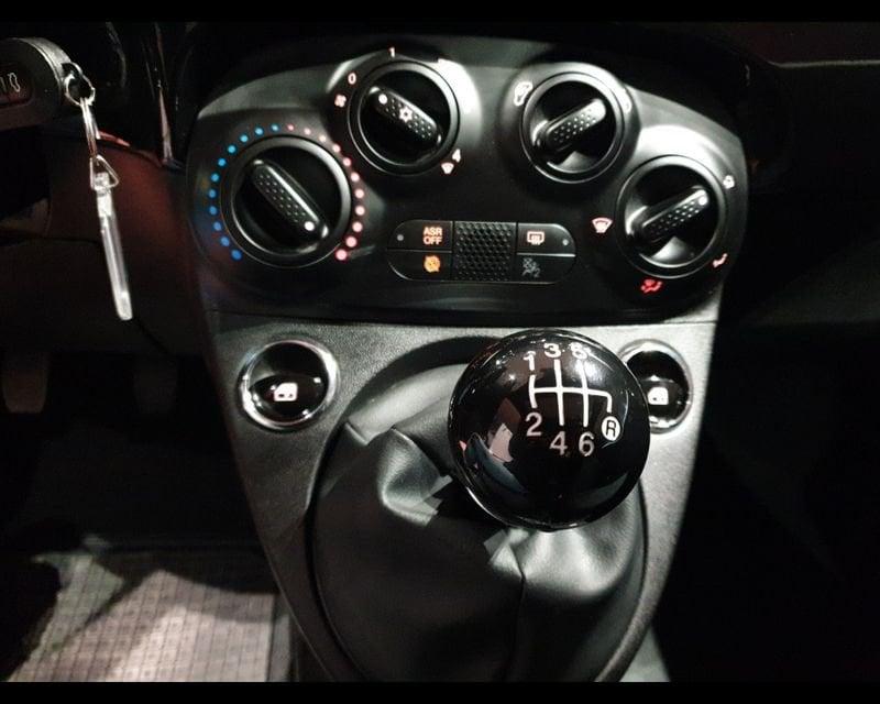 FIAT 500 (2015--->) 1.0 Hybrid Dolcevita