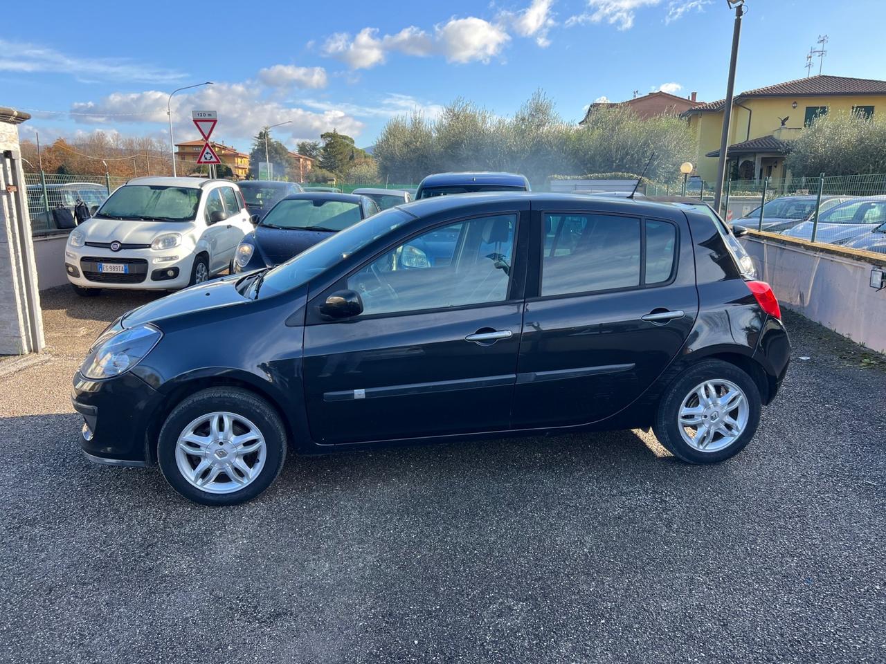 Renault Clio 1.2 16V 5 porte Luxe #NEOPATENTATI