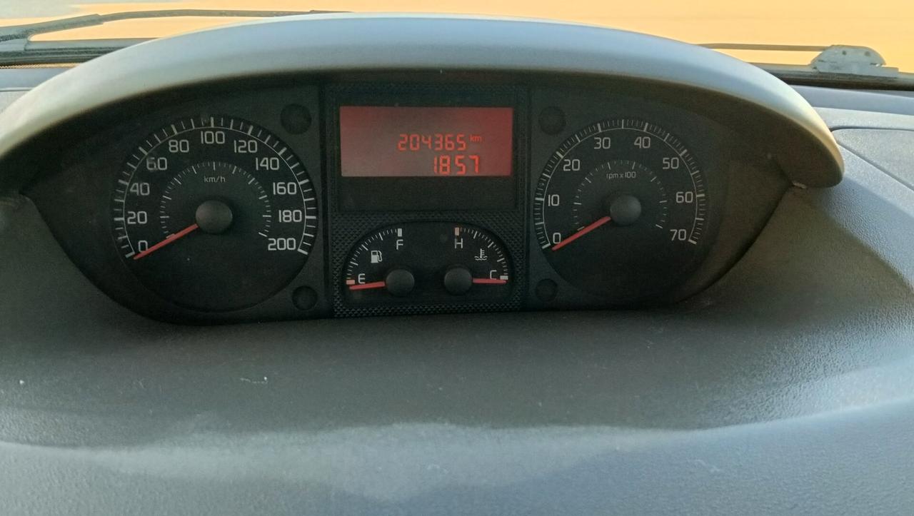 FIAT IDEA 1.3 MTJ-2004