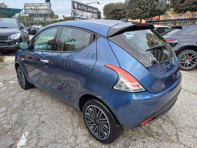 LANCIA Ypsilon 1000 HYBRID GOLD 70CV 5 POSTI CARPLAY CAM ITALIA