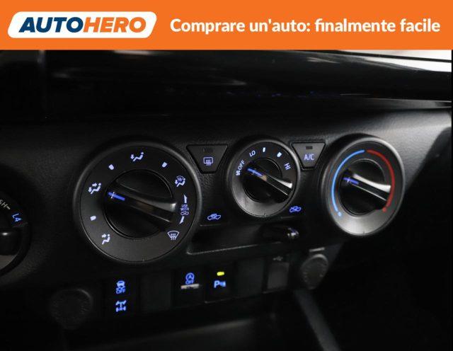 TOYOTA Hilux 2.4 D-4D 4WD 4 porte Double Cab Lounge