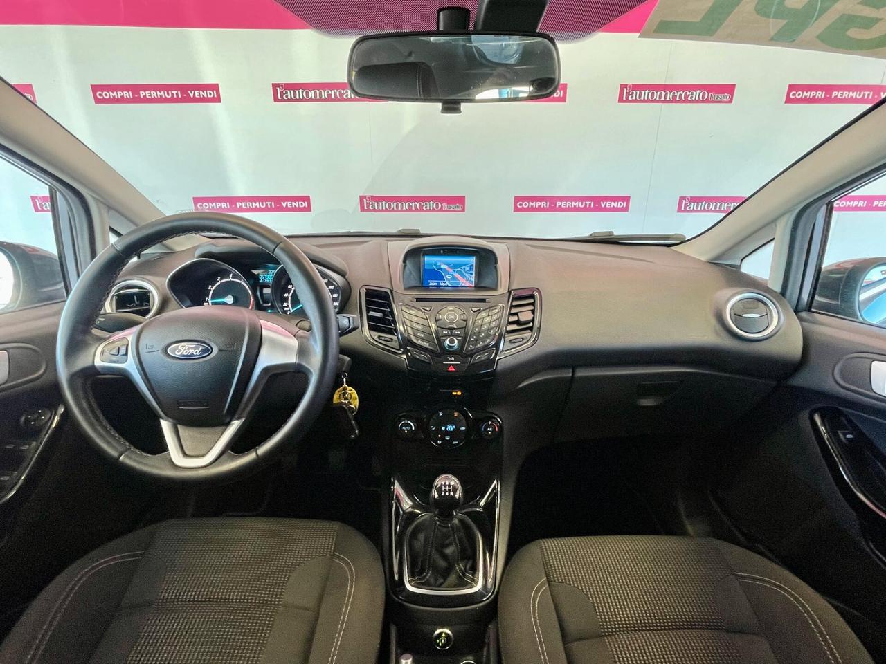 FORD Fiesta 6ª serie Fiesta 1.4 5p. Bz.- GPL T...