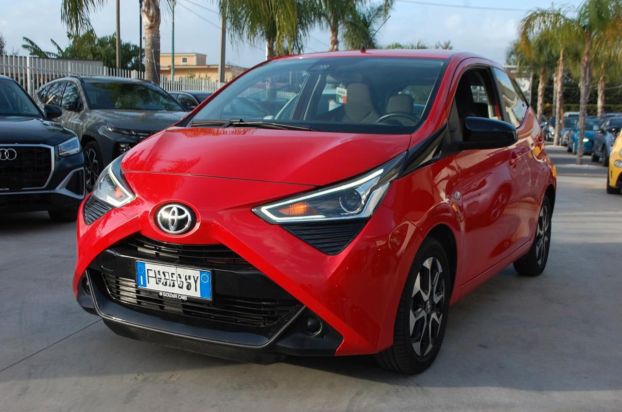 Toyota Aygo Connect 5p 1.0 x-cool 72CV Uff Italy App Lega USB Led