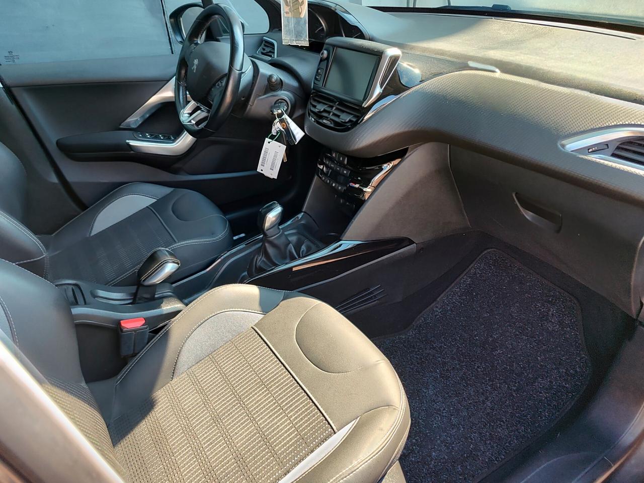 Peugeot 2008 PureTech 82 S&S Allure