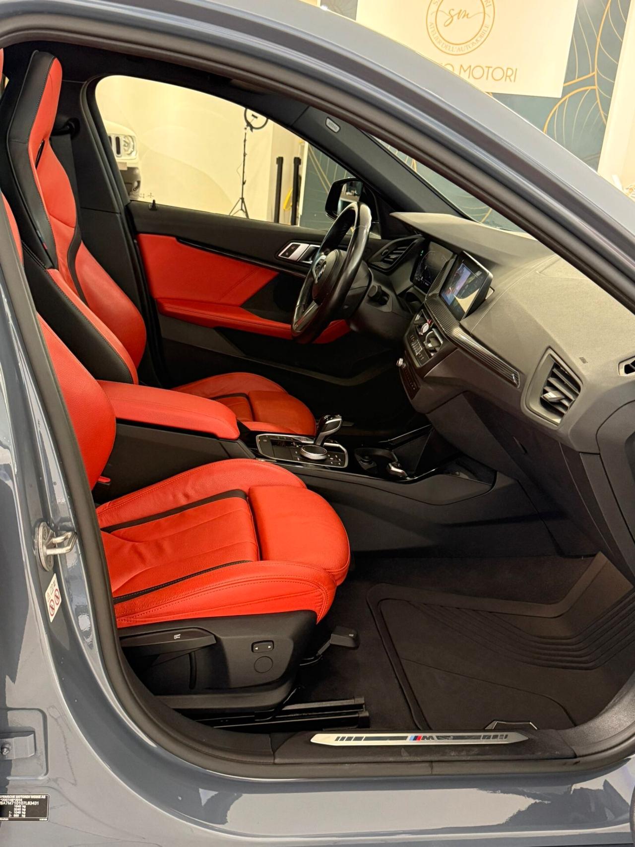 BMW 116d 5p. COLORVISION MSPORT ANNO 2022 50.000KM