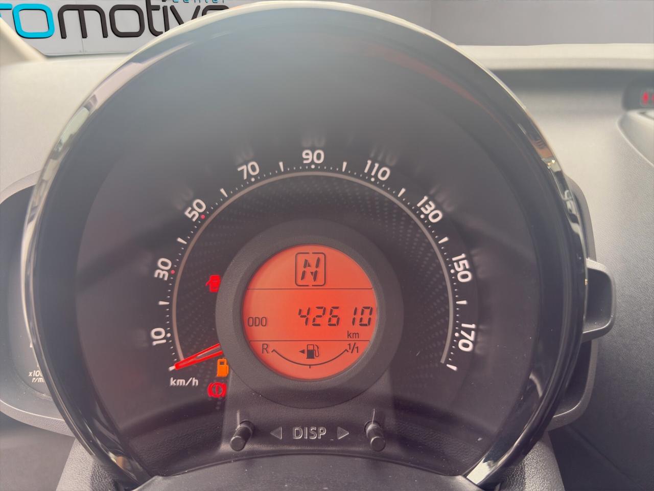 Toyota Aygo Connect 1.0 VVT-i 72 CV 5 porte x-play MMT