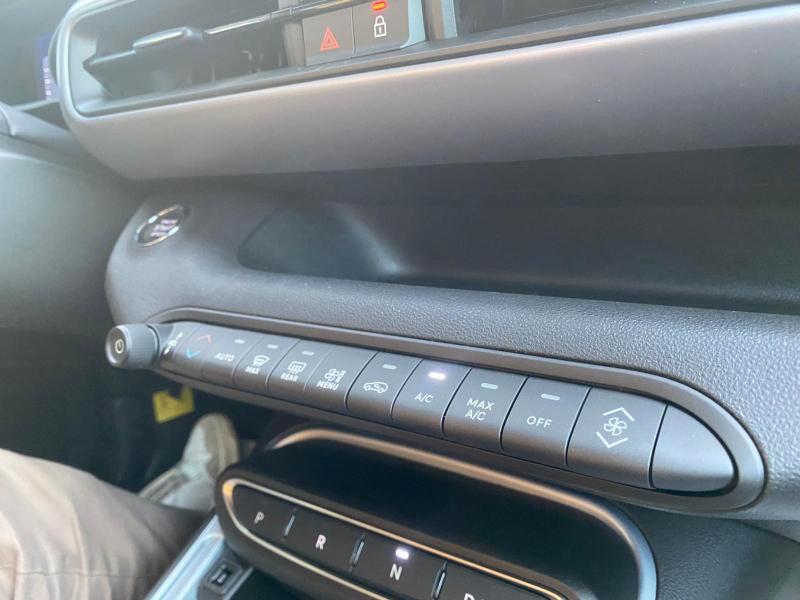 Jeep Avenger 1.2 turbo e-hybrid mhev The North Face 4xe 145cv edct6