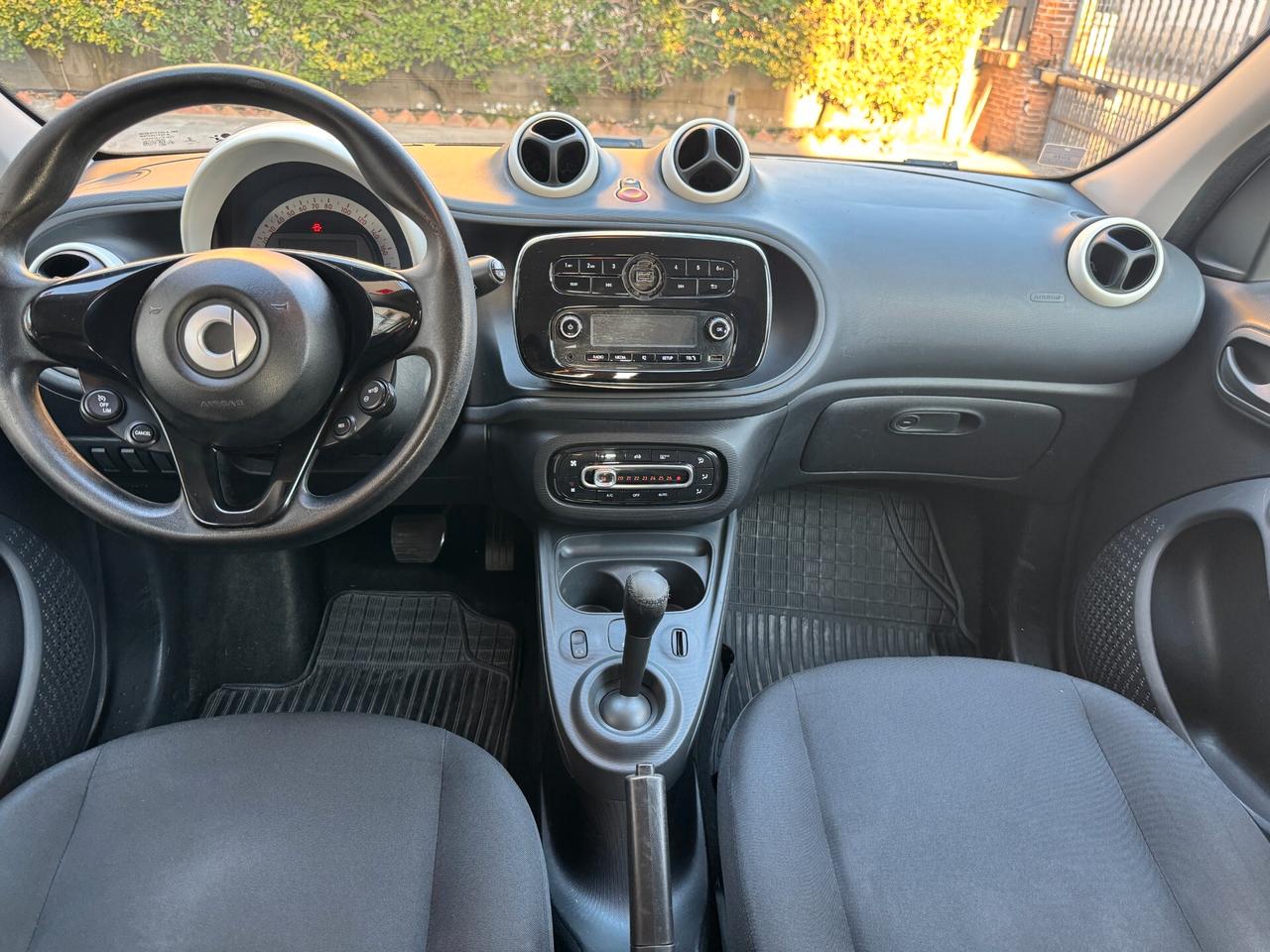 Smart ForFour 1.0 BENZINA 2017
