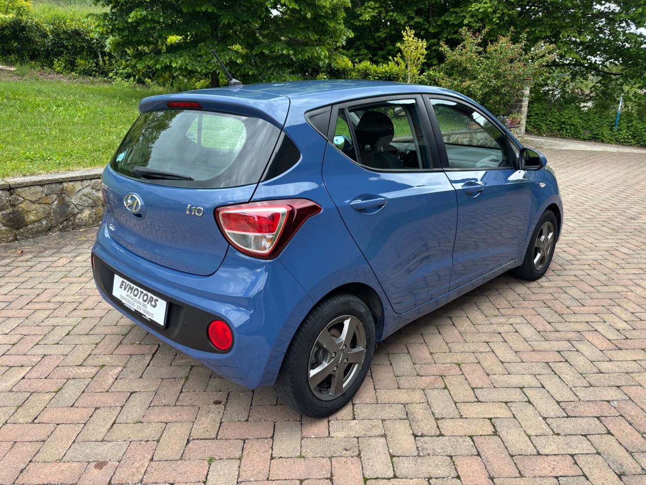 Hyundai i10 1.0 BENZINA 66 CV 5P