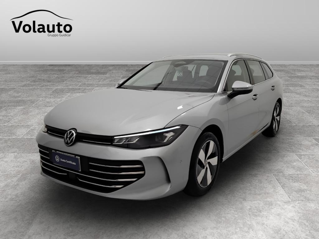 VOLKSWAGEN Passat IX 2024 - Passat 2.0 tdi scr Business 150cv dsg