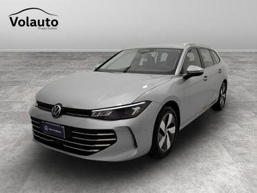 VOLKSWAGEN Passat IX 2024 - Passat 2.0 tdi scr Business 150cv dsg