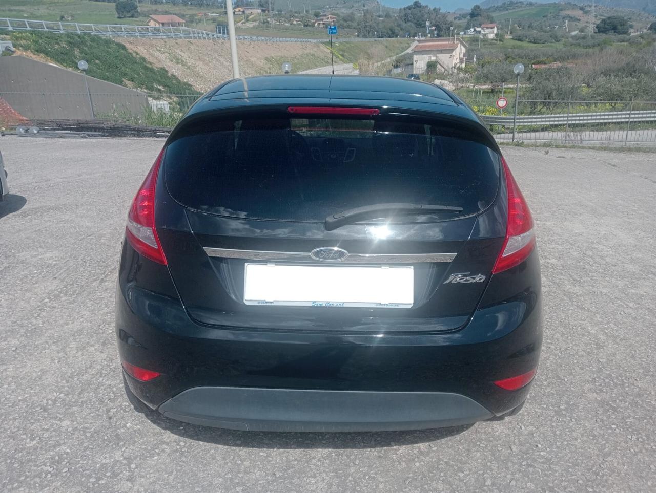 Ford Fiesta Ikon 1.4 TDCi 70CV 5 porte