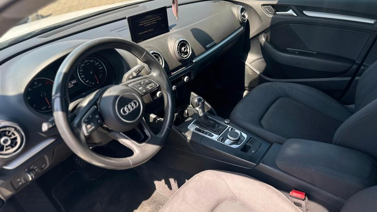 Audi A3 1.6 D 30 TDI S tronic Admired 2019 NEOP