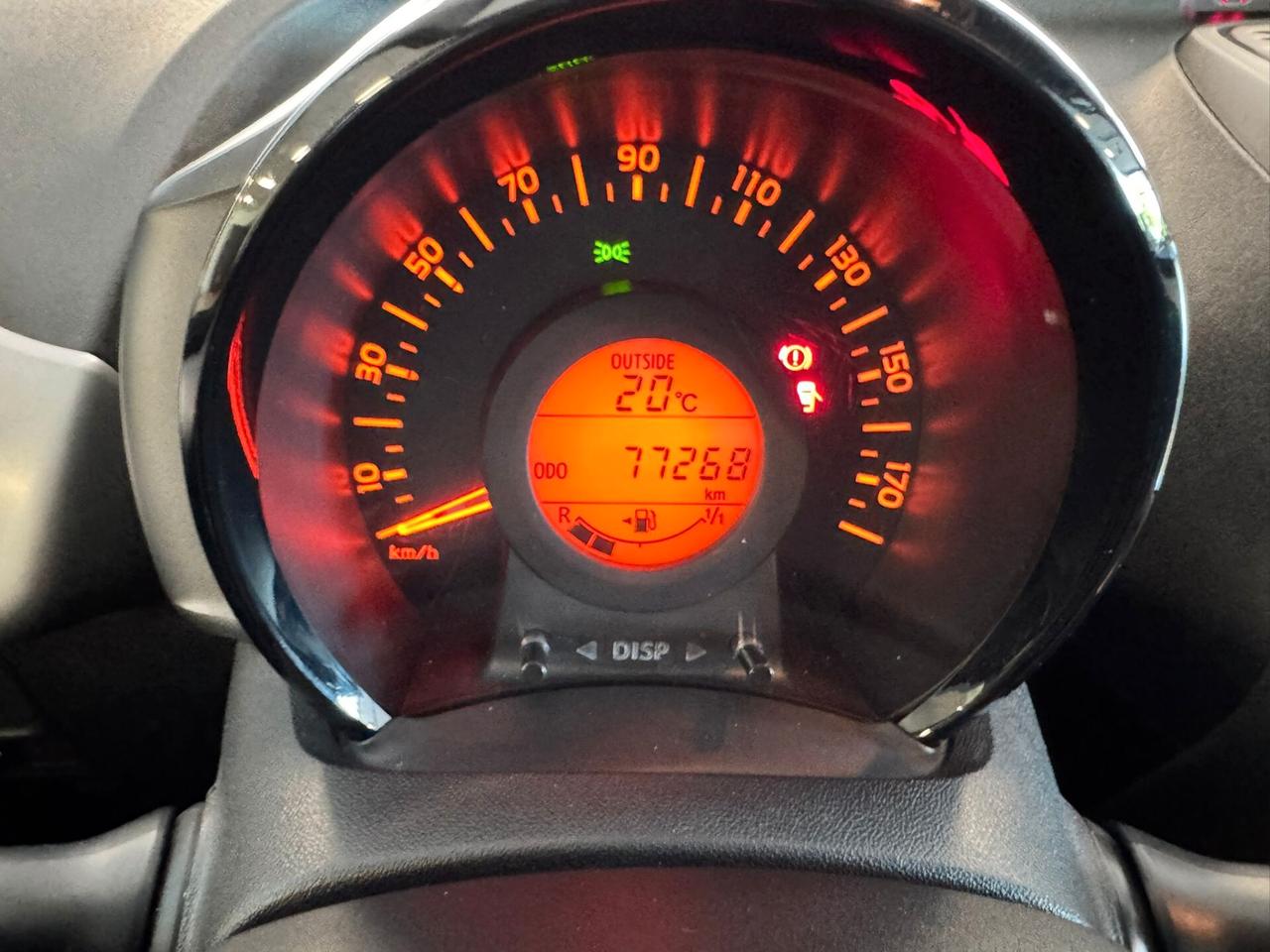 Peugeot 108 VTi 68 5 porte Allure TOP!