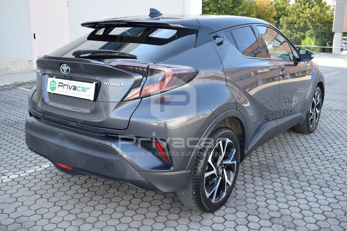 TOYOTA C-HR 1.8 Hybrid E-CVT Style