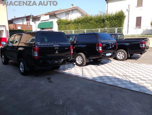 MITSUBISHI L200 2.3 D Double Cab 4x4 Easy Select Invite Connect
