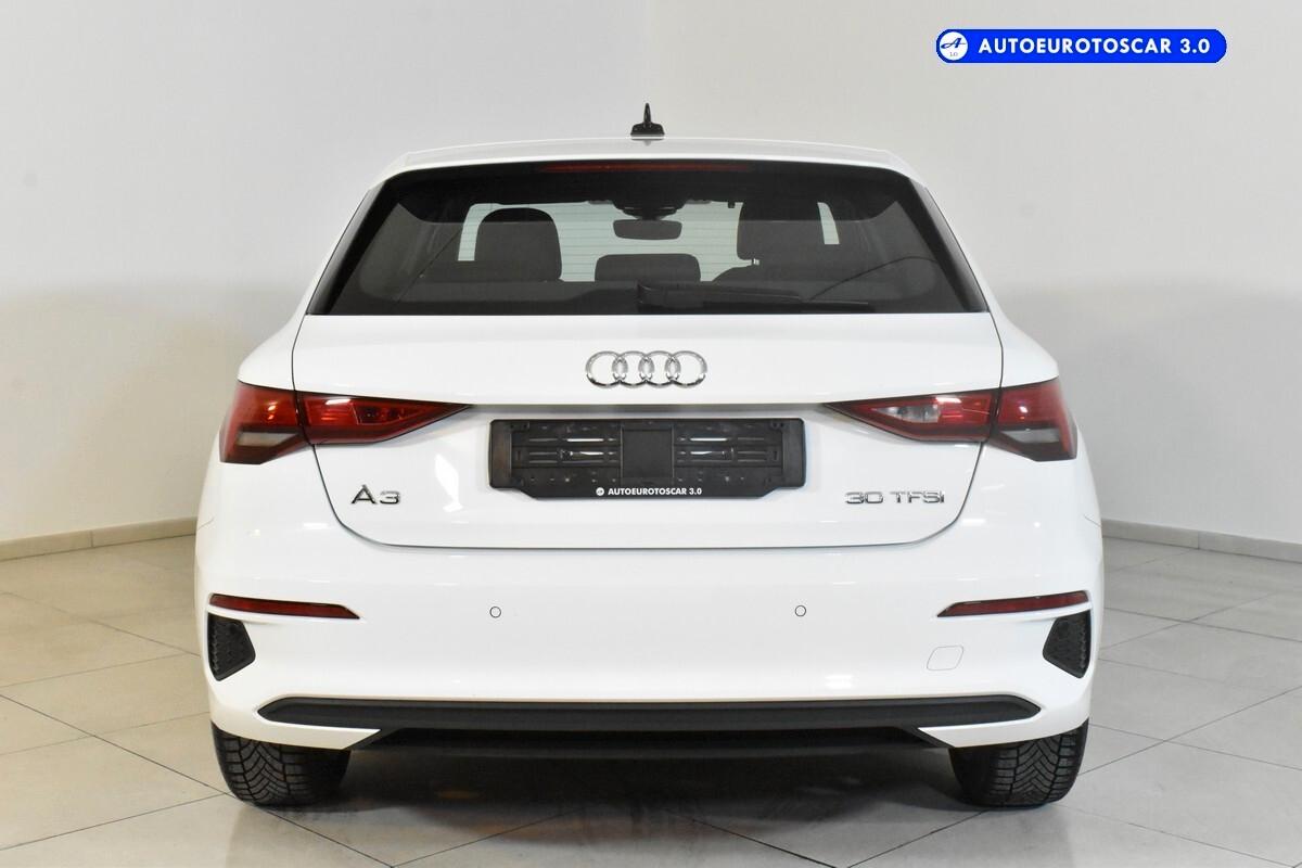 Audi A3 SPB 30 TFSI S line edition
