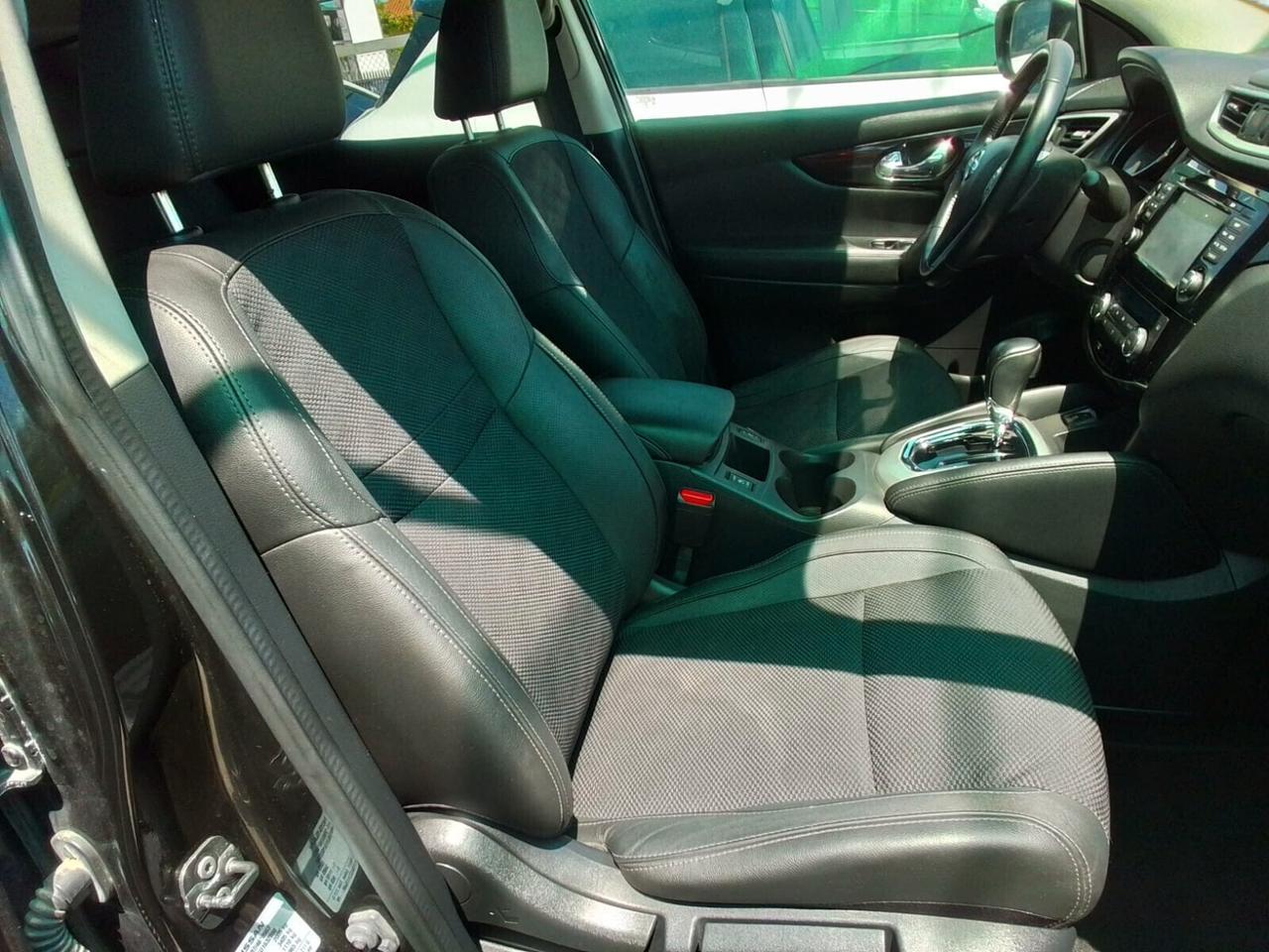 Nissan Qashqai Tekna 1.6 dCi X-tronic 130cv