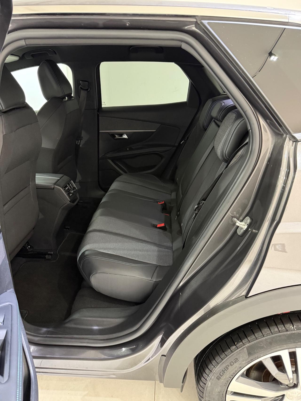 PEUGEOT 3008 ALLURE PACK UNICO PROPRIETARIO CON IVA ESPOSTA